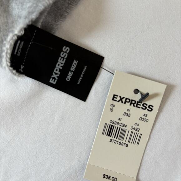 Express Striped Blanket Scarf 68" x 12" Gray White 3" Fringe Women’s NWT $38 - Picture 4 of 5